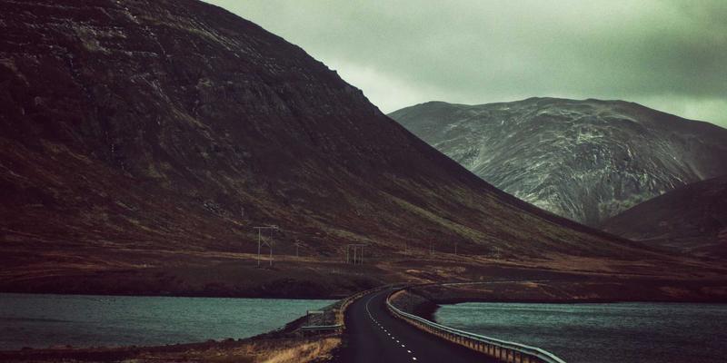 工程服务新篇章：基于物联网的建筑设备安装与智慧运维平台构建